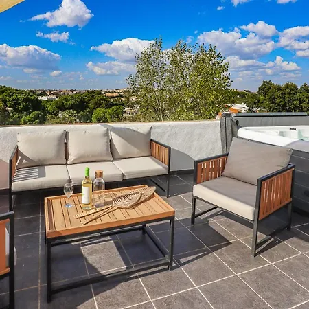 Loft Quinta Da Balaia - Jacuzzi - By Bedzy *